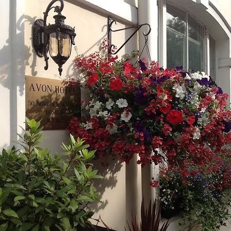 Avon Hotel Лондон Экстерьер фото