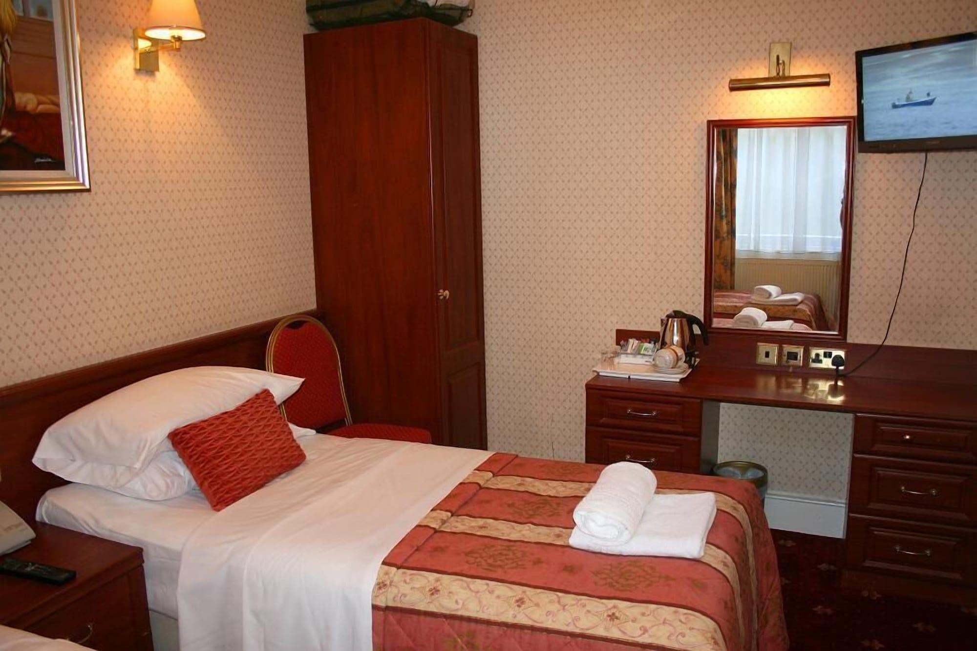 Avon Hotel Лондон Экстерьер фото