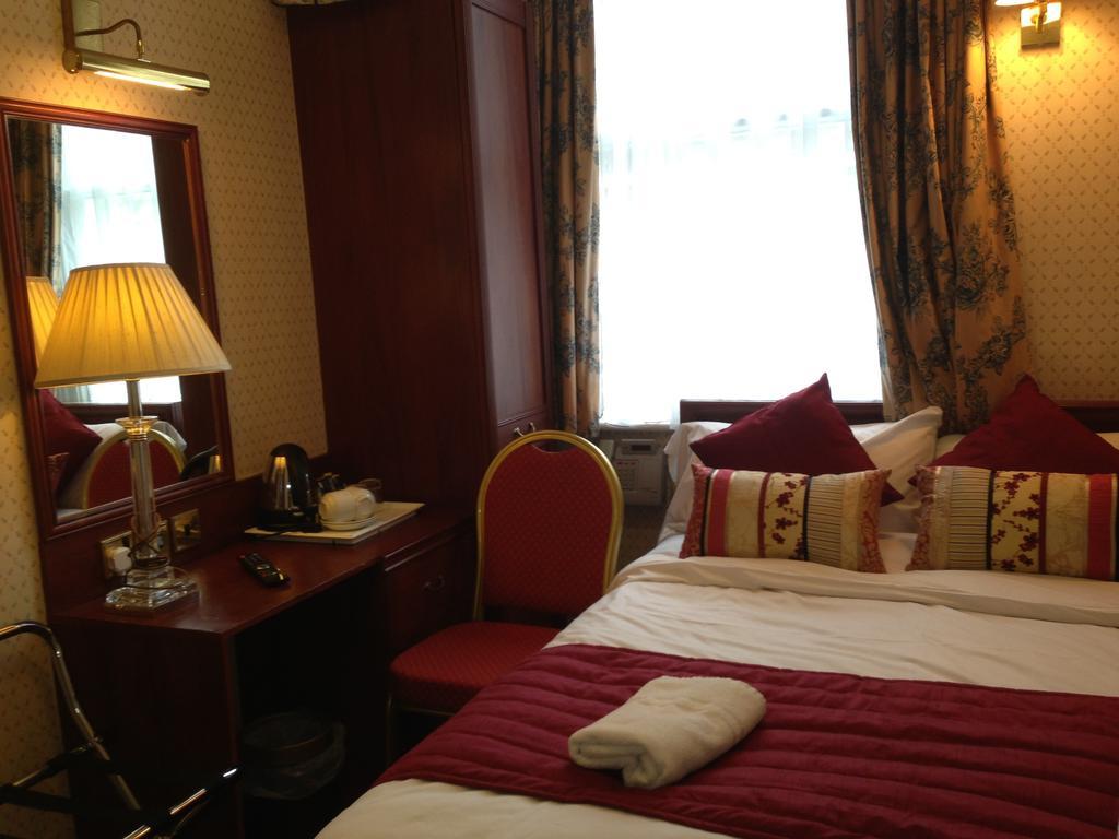 Avon Hotel Лондон Экстерьер фото