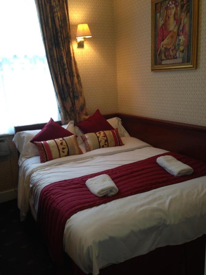 Avon Hotel Лондон Экстерьер фото